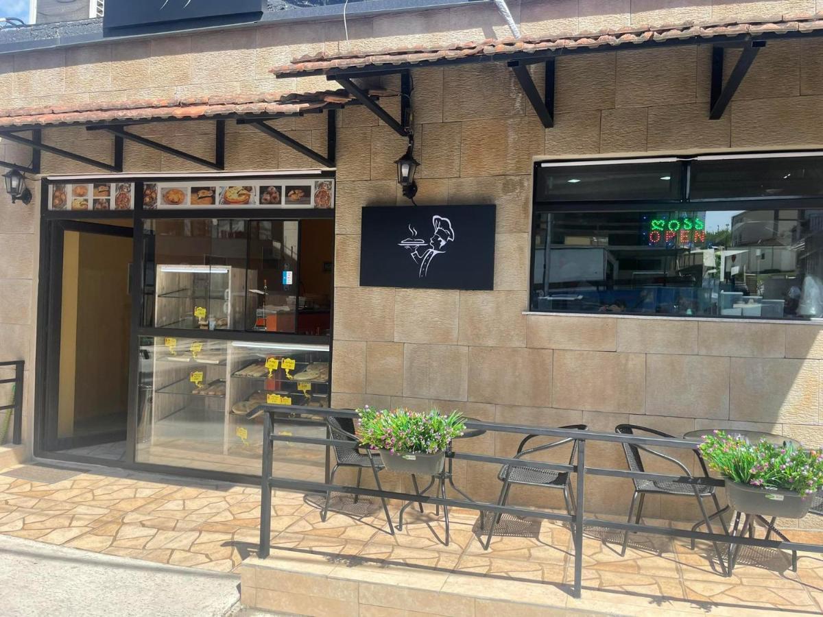 纳巴迪酒店 第比利斯 外观 照片